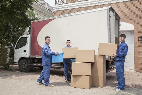 Professional house removals planning in Putney