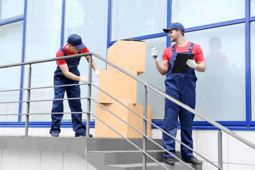 Moving van service in Putney for local home relocations