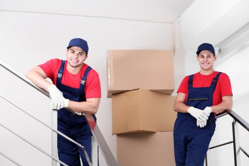Putney moving van support for residential and business moves