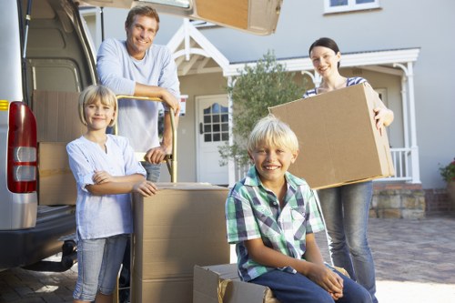 Checklist and packing essentials for moving home in Putney